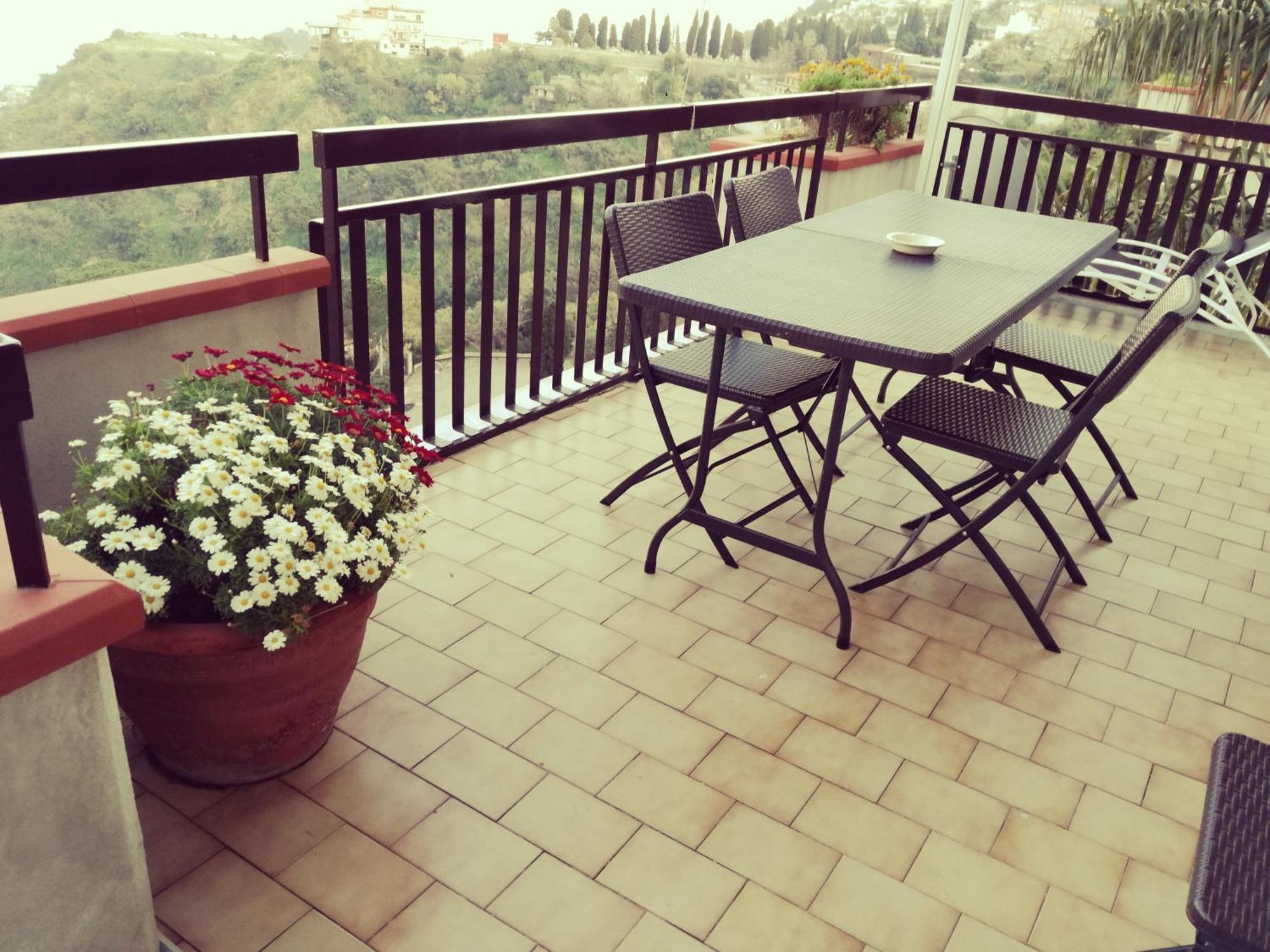 Olimpia'S House Apartment Таормина Екстериор снимка