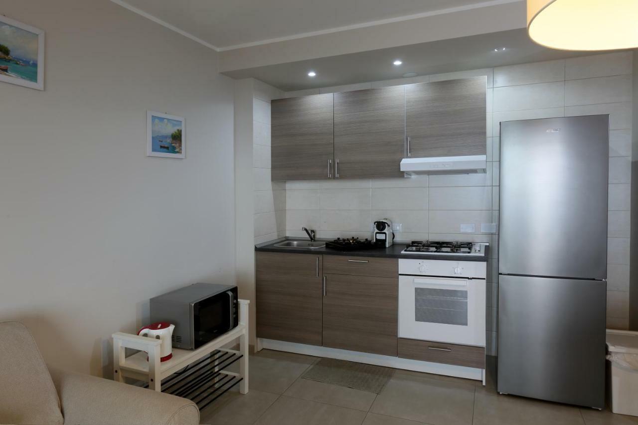 Olimpia'S House Apartment Таормина Екстериор снимка